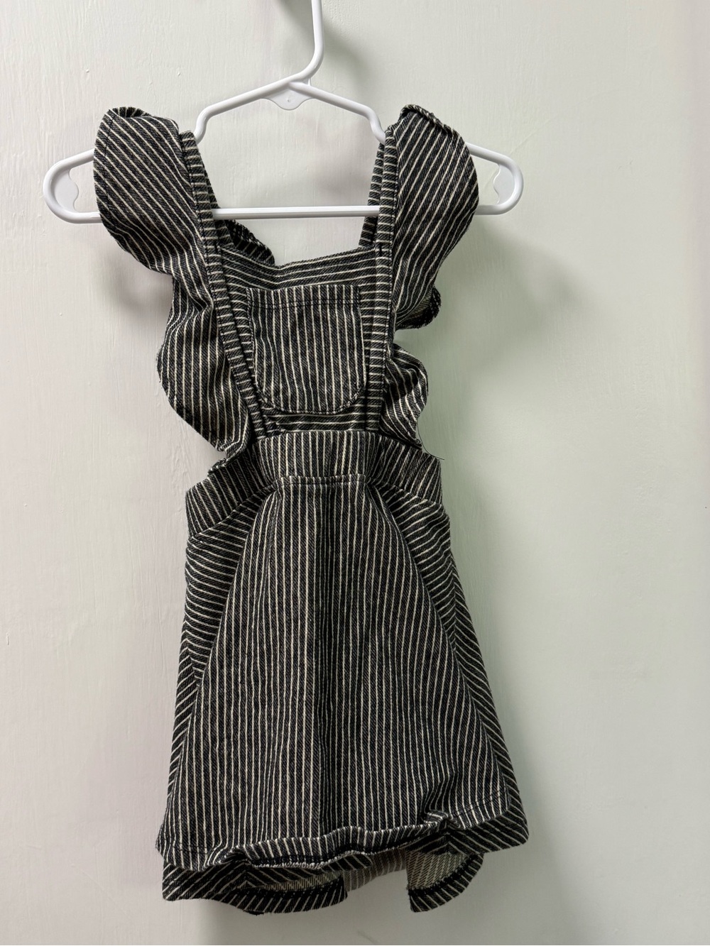 art class Black and White Striped Ruffle-Shoulder Pinafore Dress